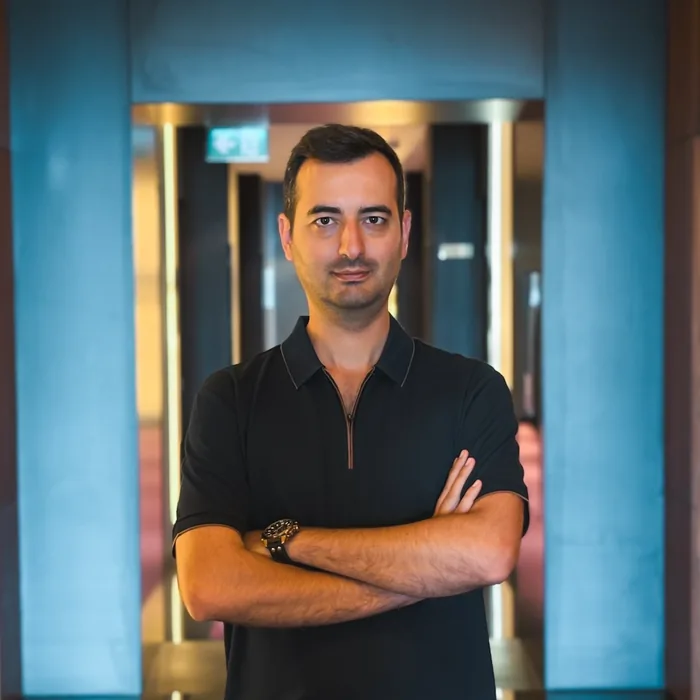 Serdar Gencer, Ön Muhasebe